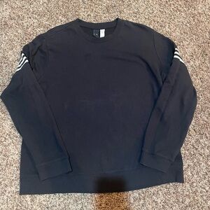 Black Adidas crewneck
